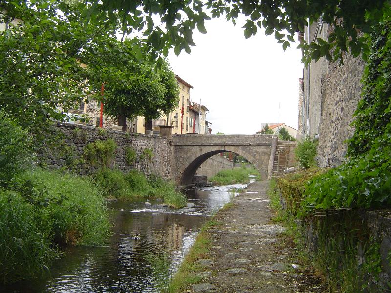 Pont de Vals-Près-le Puy